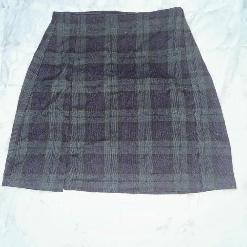brandy Melville plaid skirt